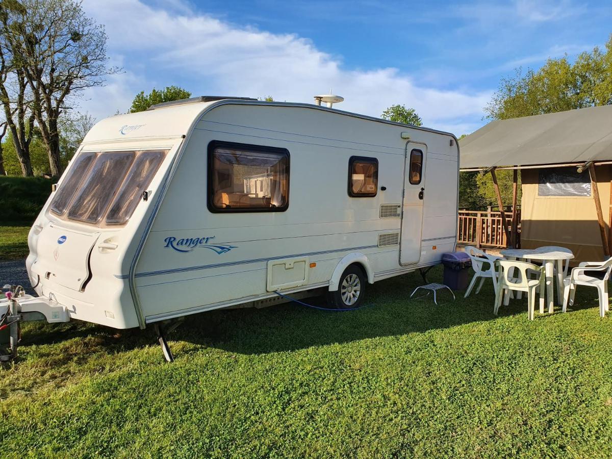 Camping Du Puy Rond Bressuire Exterior photo