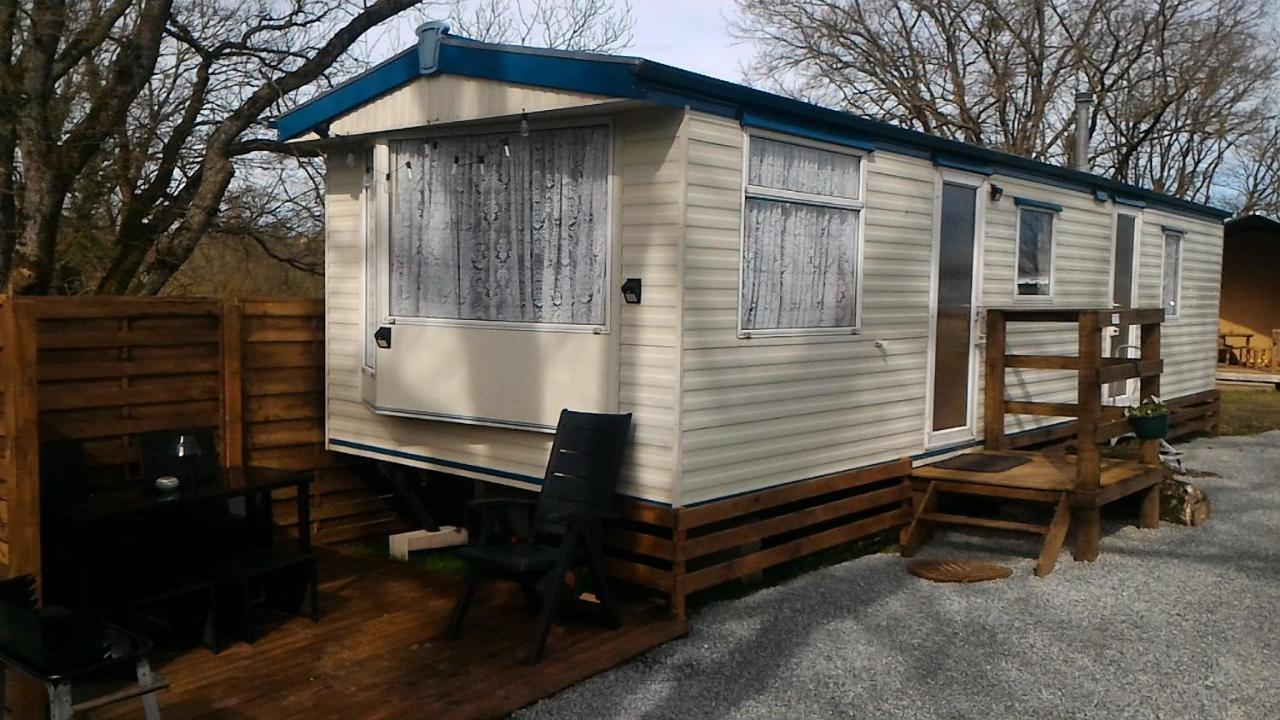 Camping Du Puy Rond Bressuire Exterior photo
